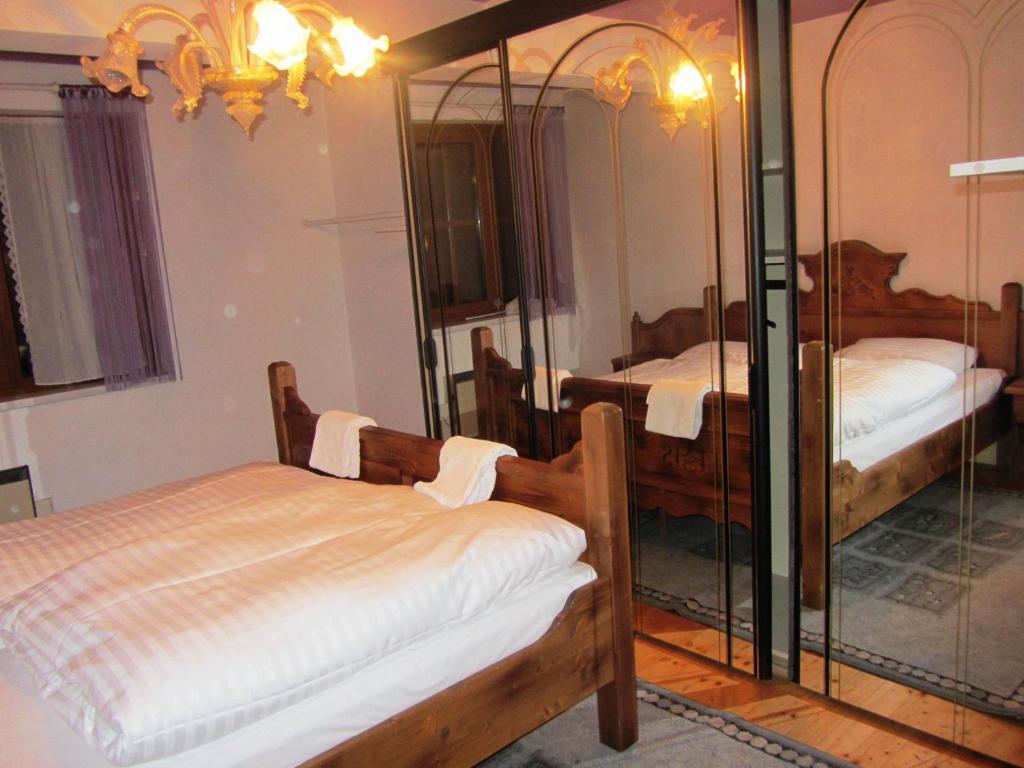 Apartment Margret Im Haus Sonnleitn Sonnenalpe Nassfeld Pokój zdjęcie